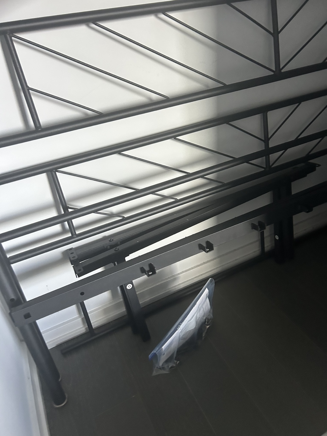 Queen Size Platform Bed Frame - photo 2