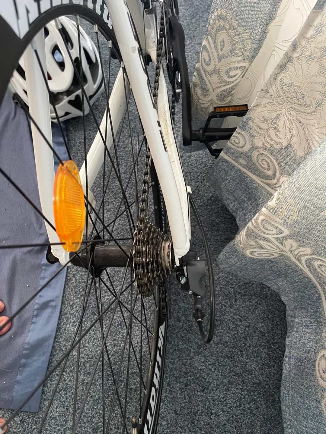 Eurobike XC7000 Road Bike (Size 170-195) image indicator(7)