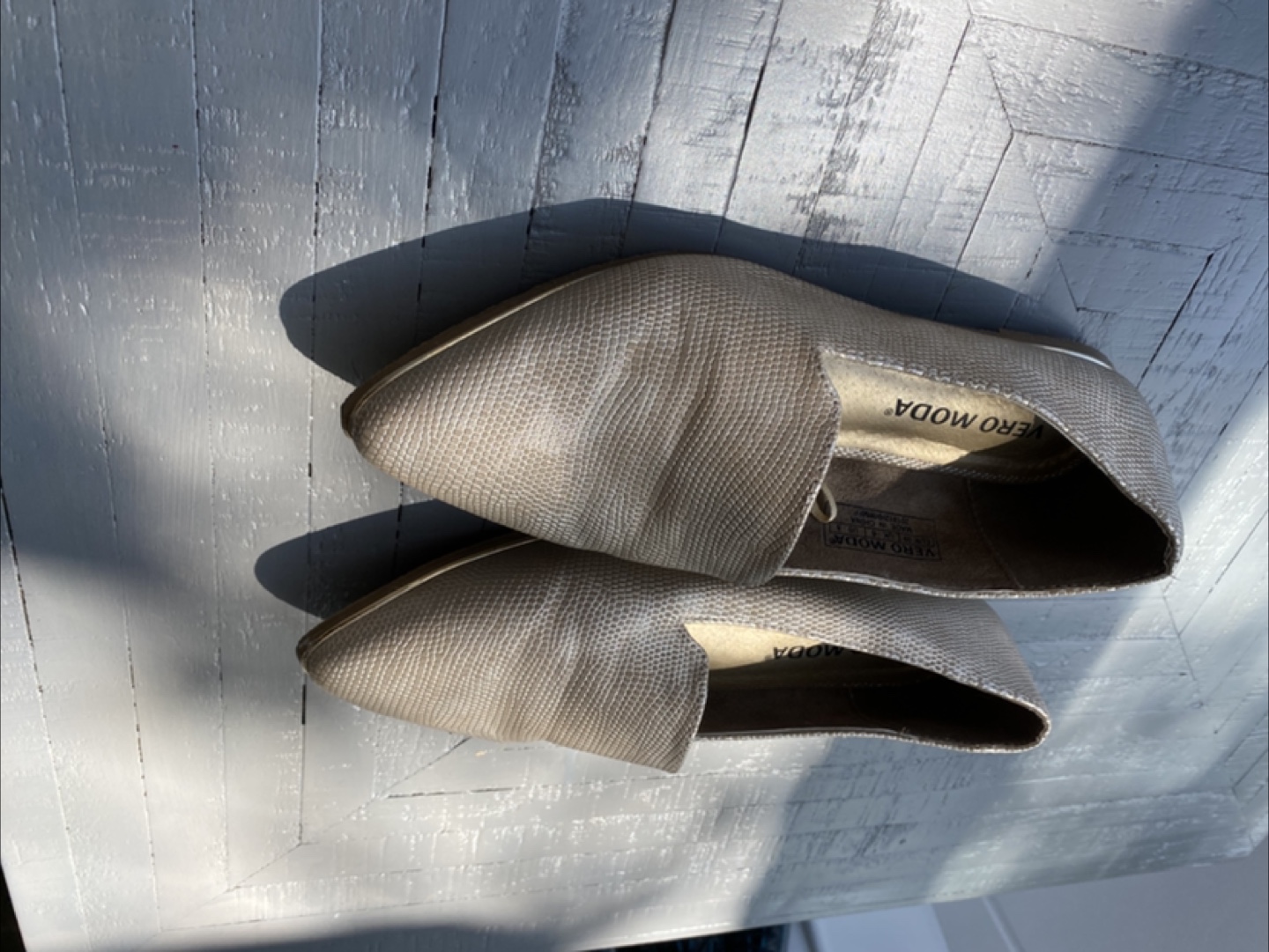 Vero Moda Gold Loafer Flats - photo 3