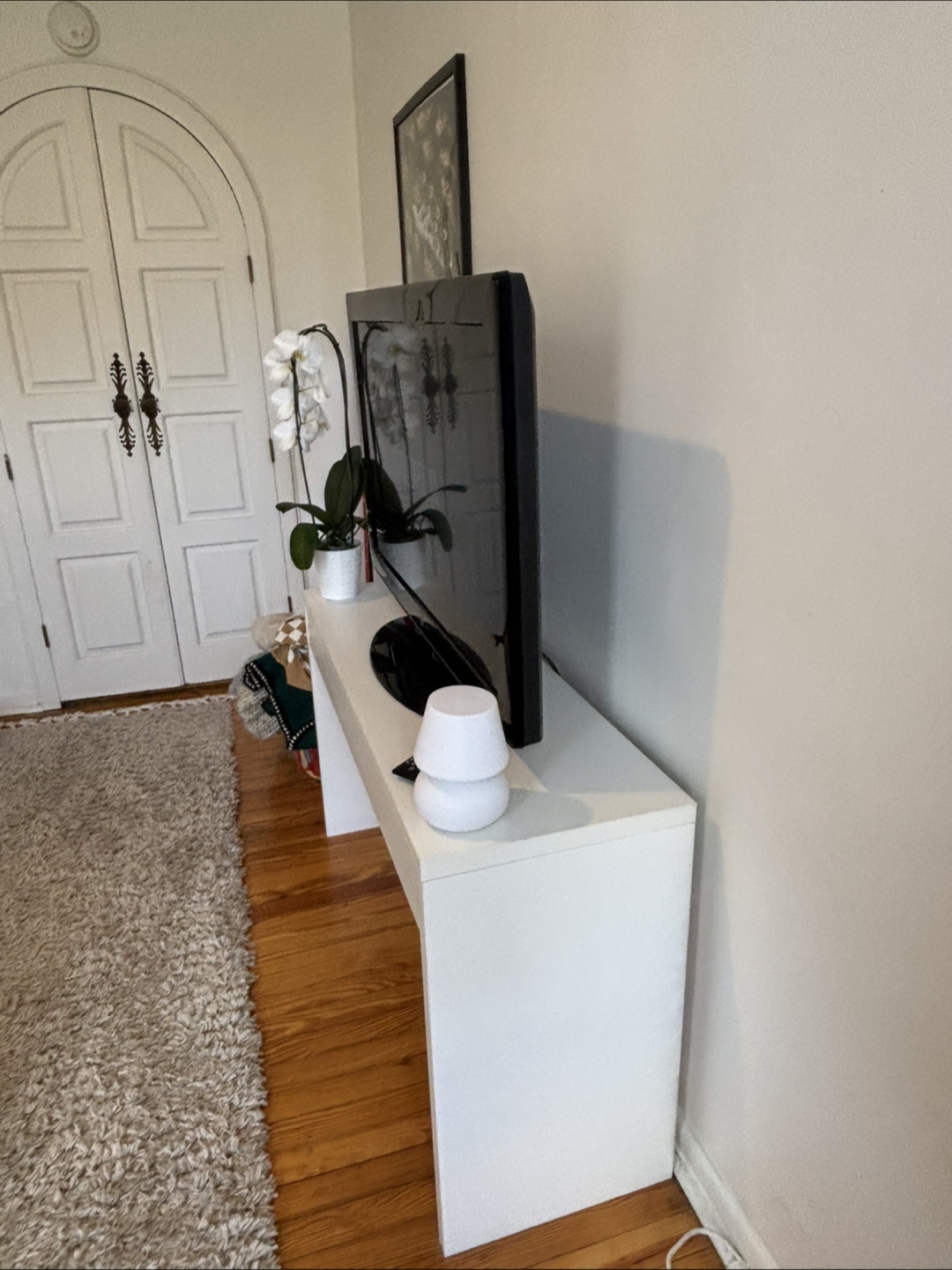 White Console Table - photo 2