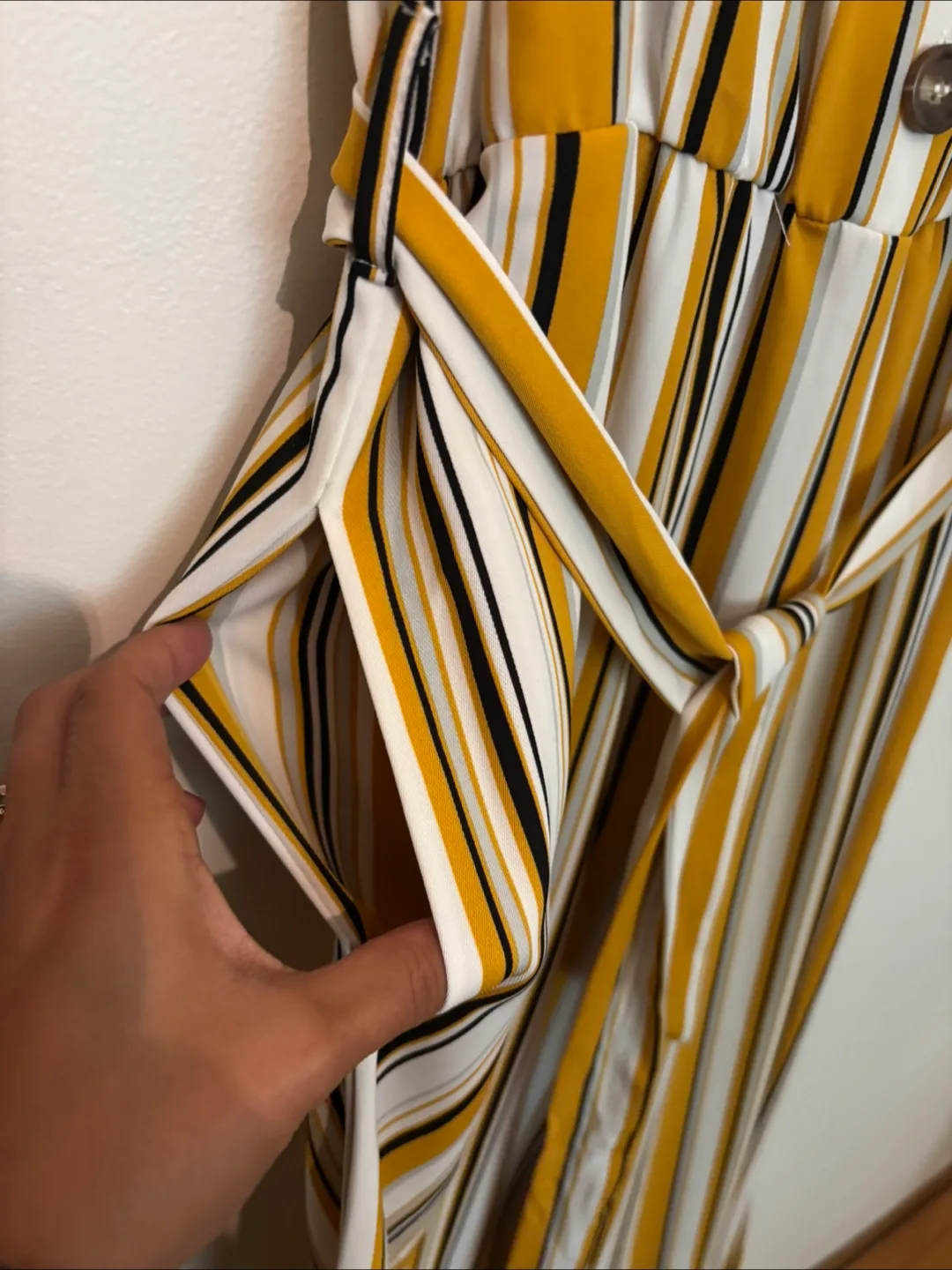 Cleo Striped Jumpsuit - Size M image indicator(8)