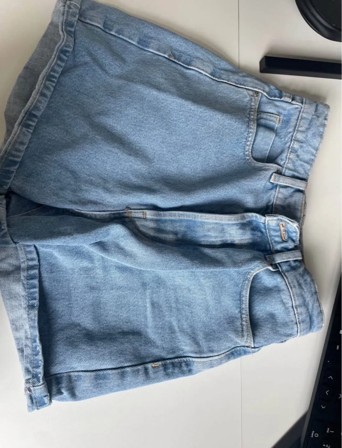 Zara Denim shorts thumbnail