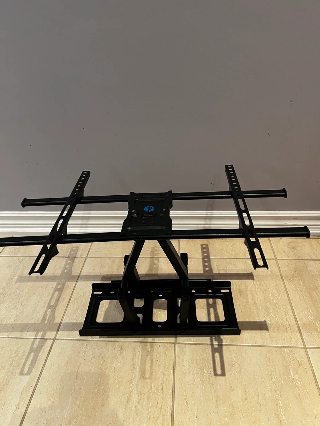 Tilting Full Motion TV Wall Mount thumbnail