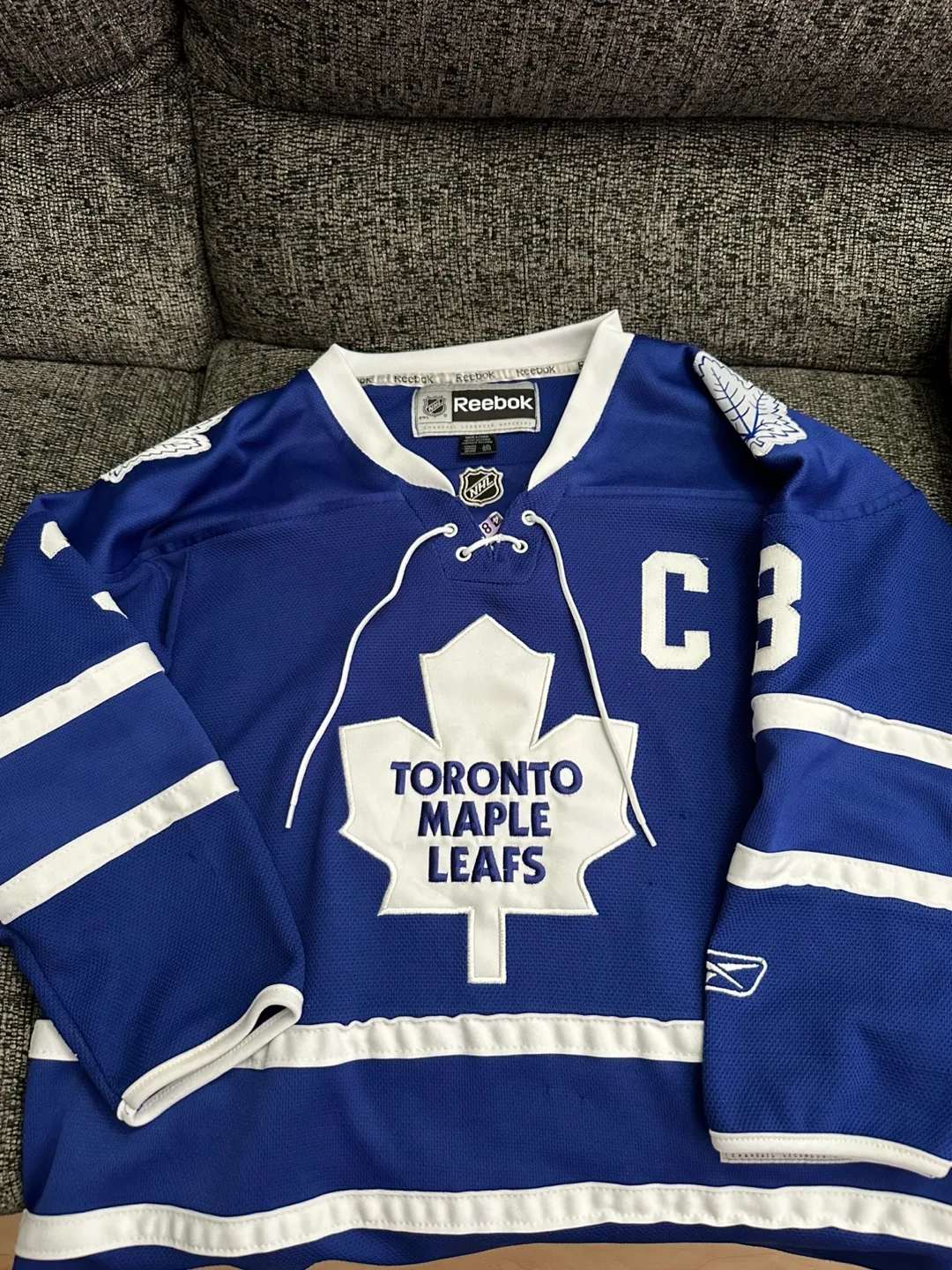 Reebok Toronto Maple Leafs Phaneuf Jersey L/XL thumbnail