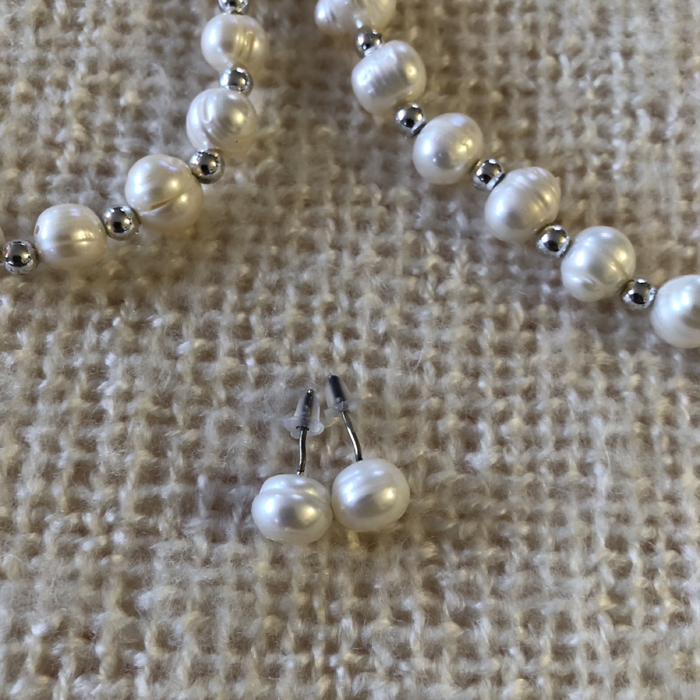 Fresh water Pearl Necklace, Bracelet & Earring Set - photo 3