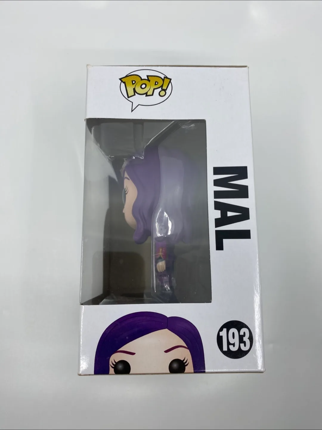 Funko Pop Descendants Mal #193 image indicator(2)