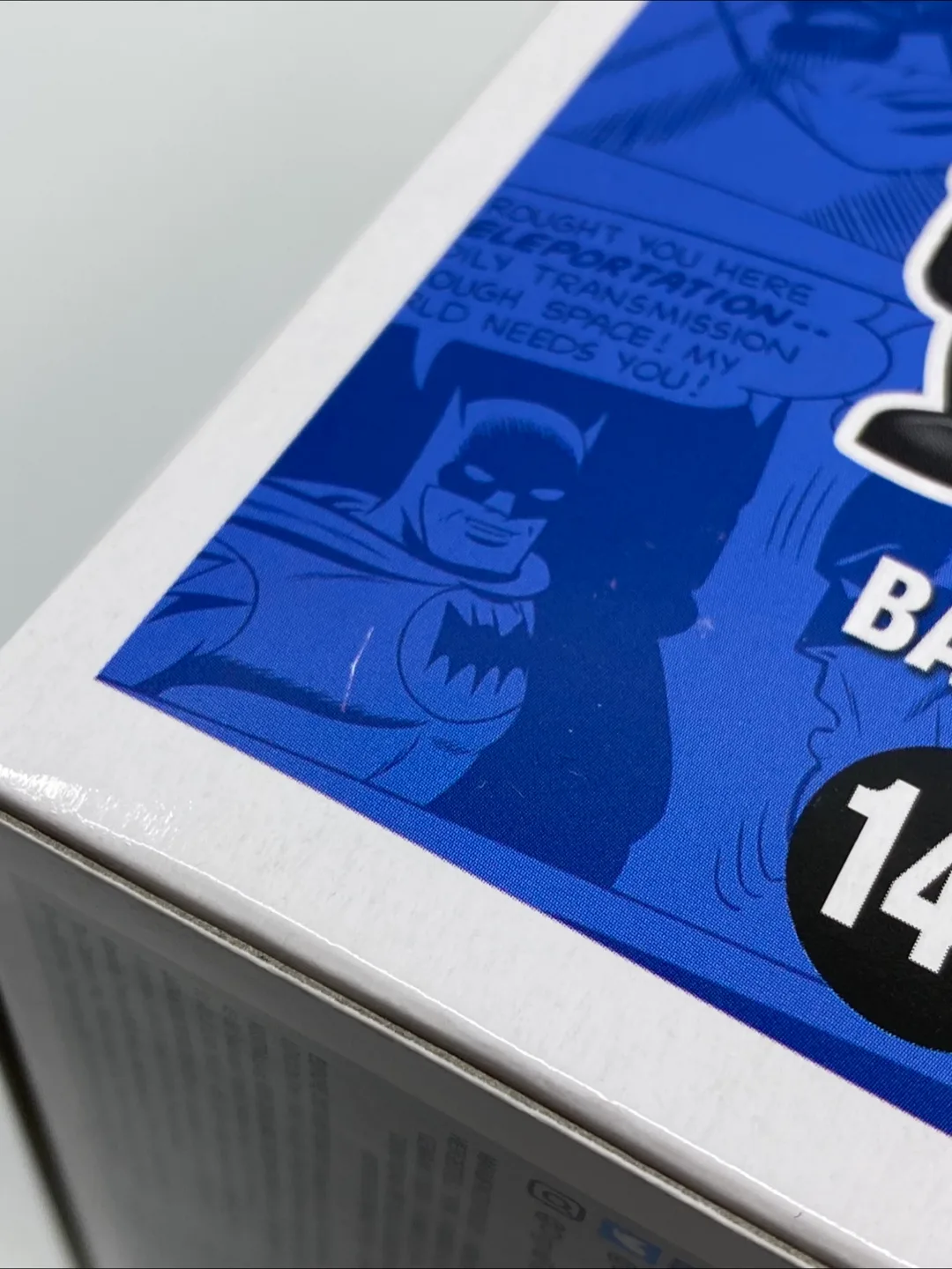 Funko Pop Batman #144 Blue Chrome SDCC Toy Tokyo 2017 image indicator(9)