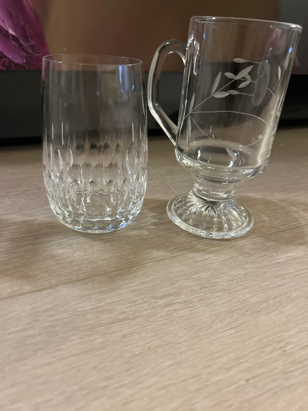 Crystal Cut Glassware Sets of 4 and 6 image indicator(3)