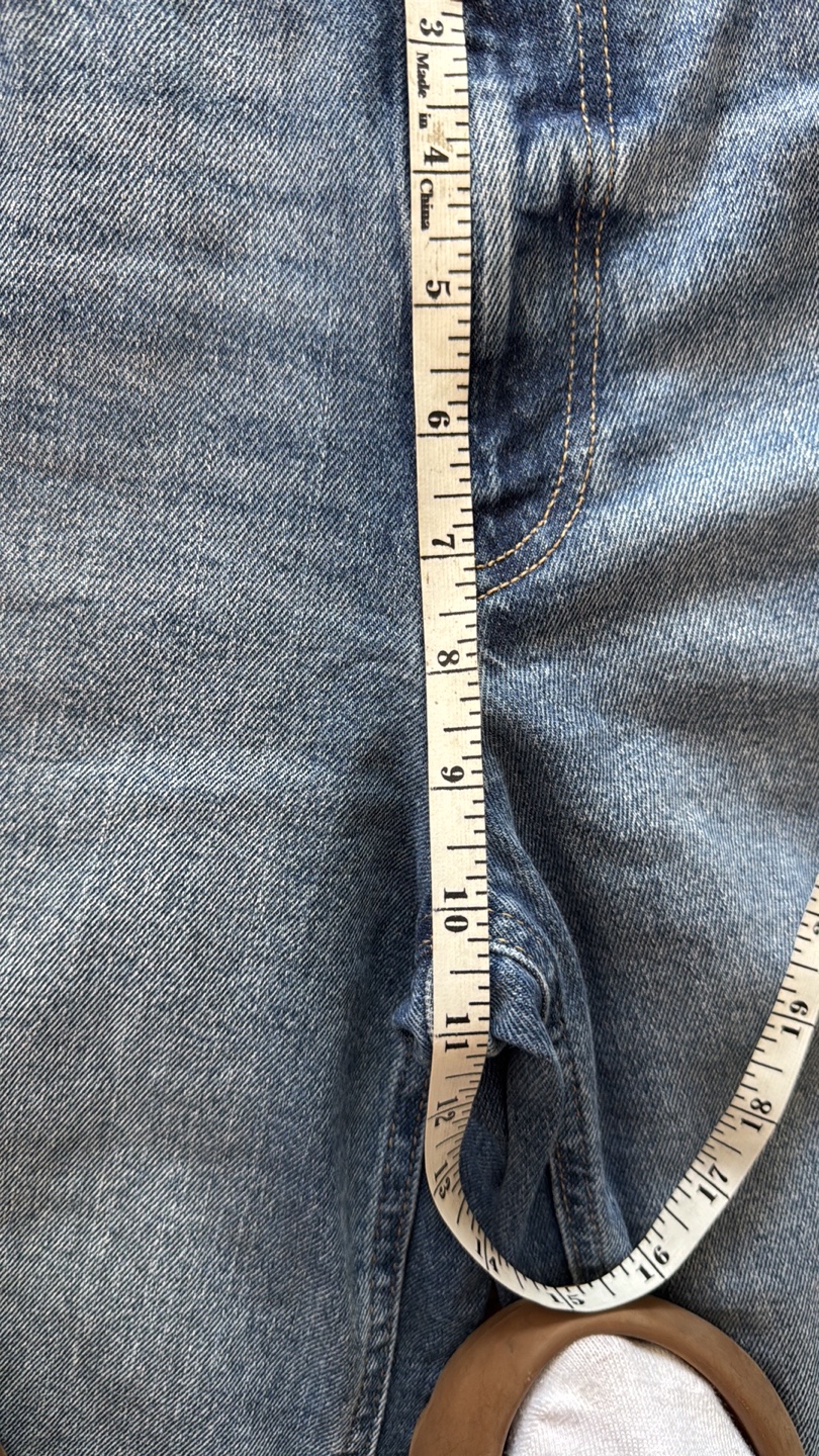 Gap High Rise Stride Jeans - Size 28 - photo 5