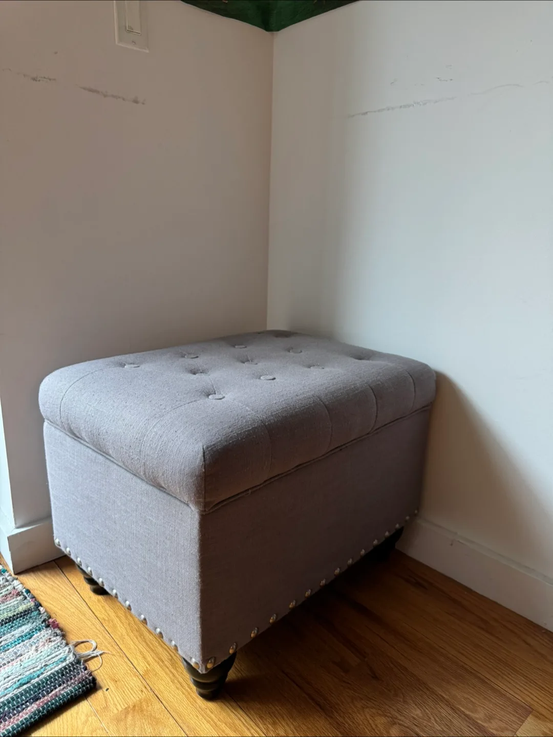 Gray Tufted Storage Ottoman thumbnail