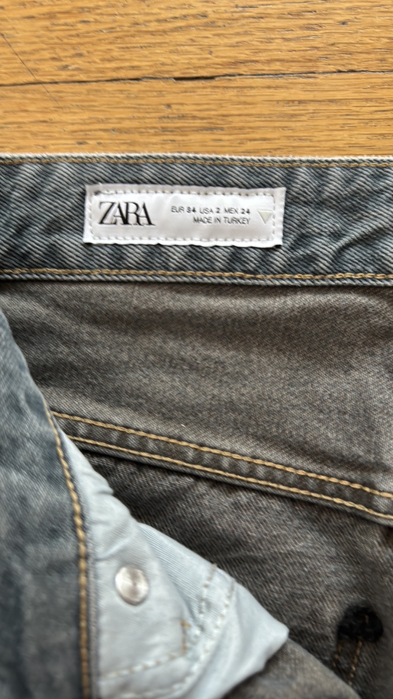 Zara TRF Mid Waist Baggy Balloon Jeans - Size 2 - photo 2