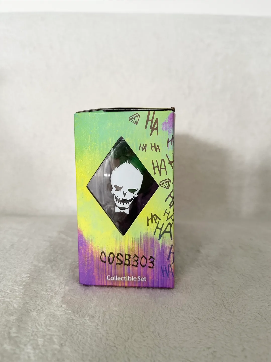 Hot Toys Cosbaby The Joker & Harley Quinn Collectible Set image indicator(4)