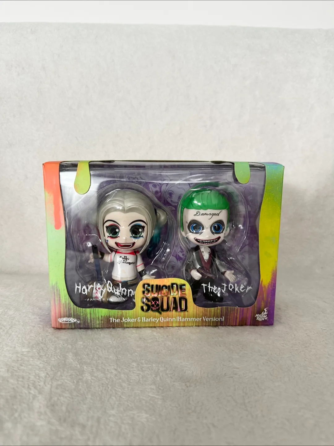 Hot Toys Cosbaby The Joker & Harley Quinn Collectible Set thumbnail