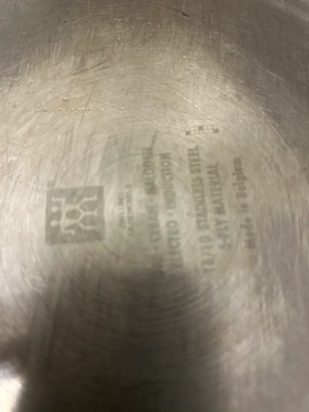 Zwilling J.A. Henckels Saucepan image indicator(3)