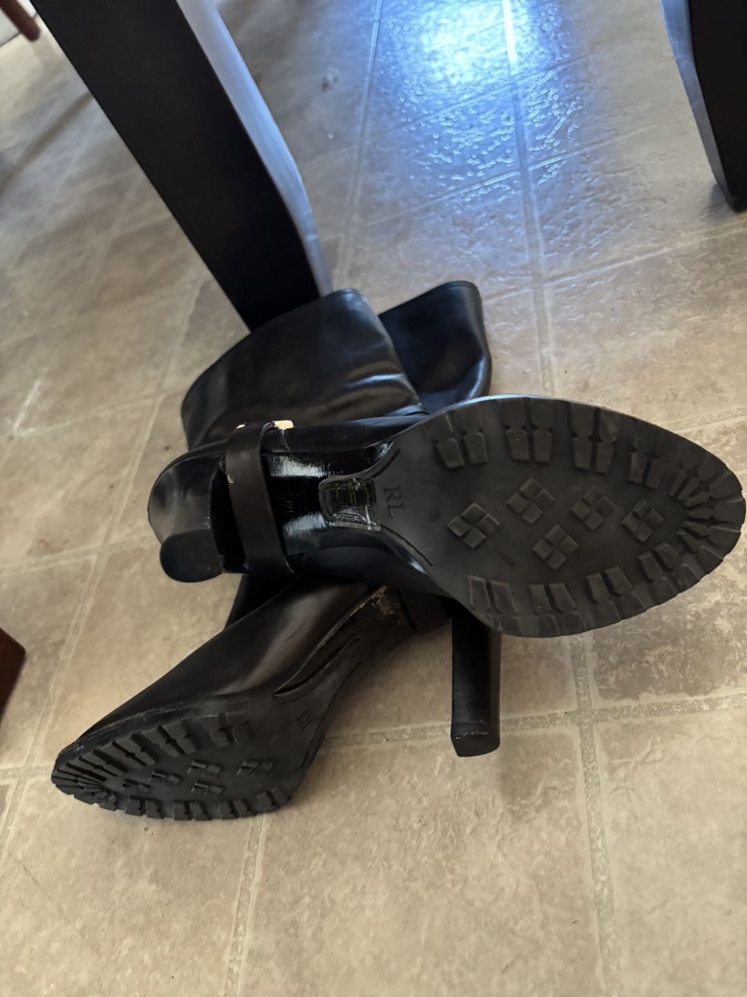Ralph Lauren Black Leather Heeled Boots - photo 3