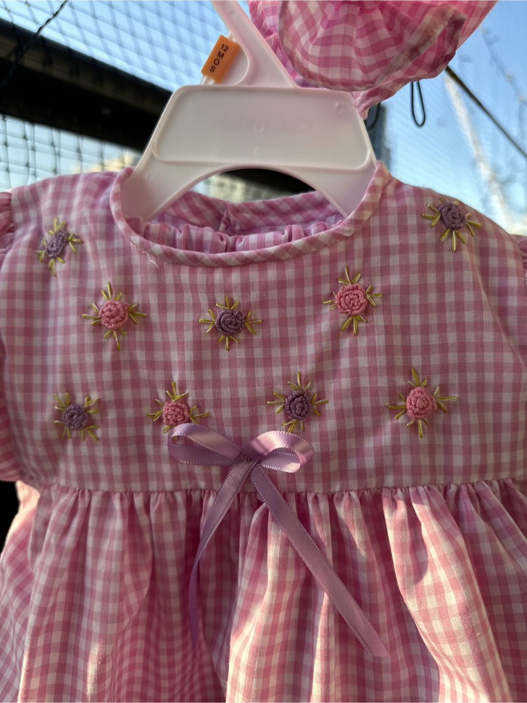 Handmade 3 piece embroidery baby clothes - photo 2
