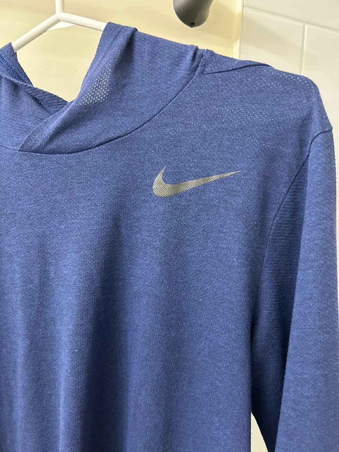 Nike Dri-FIT Hoodie, Size Small image indicator(3)
