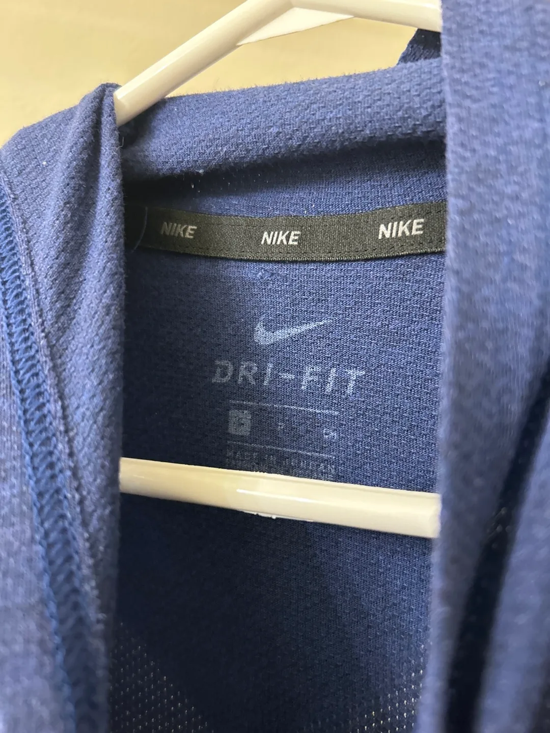Nike Dri-FIT Hoodie, Size Small image indicator(4)