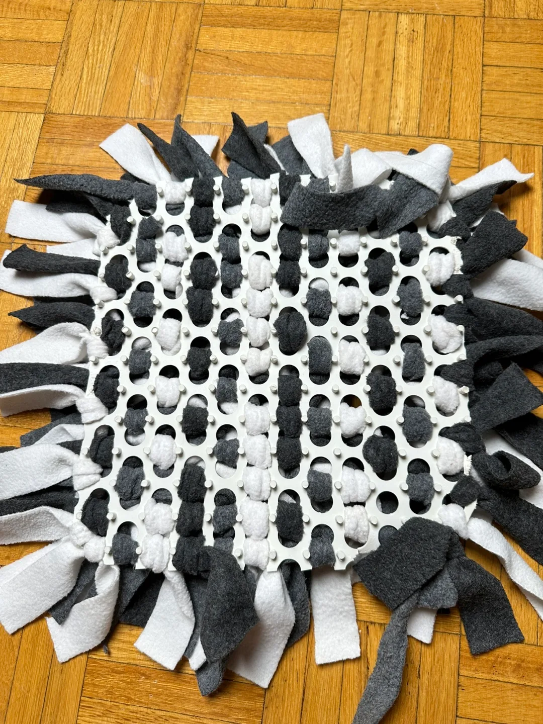 🇨🇦 Dog Snuffle Mat image indicator(3)