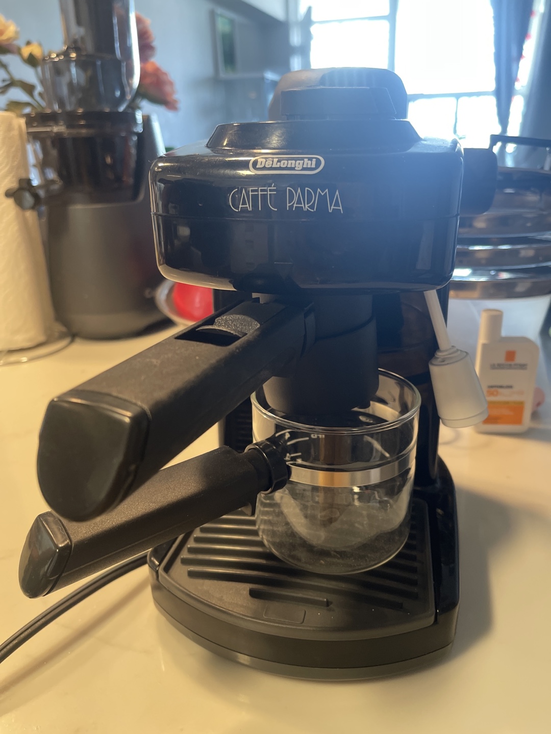 DeLonghi Caffè Parma Espresso Machine