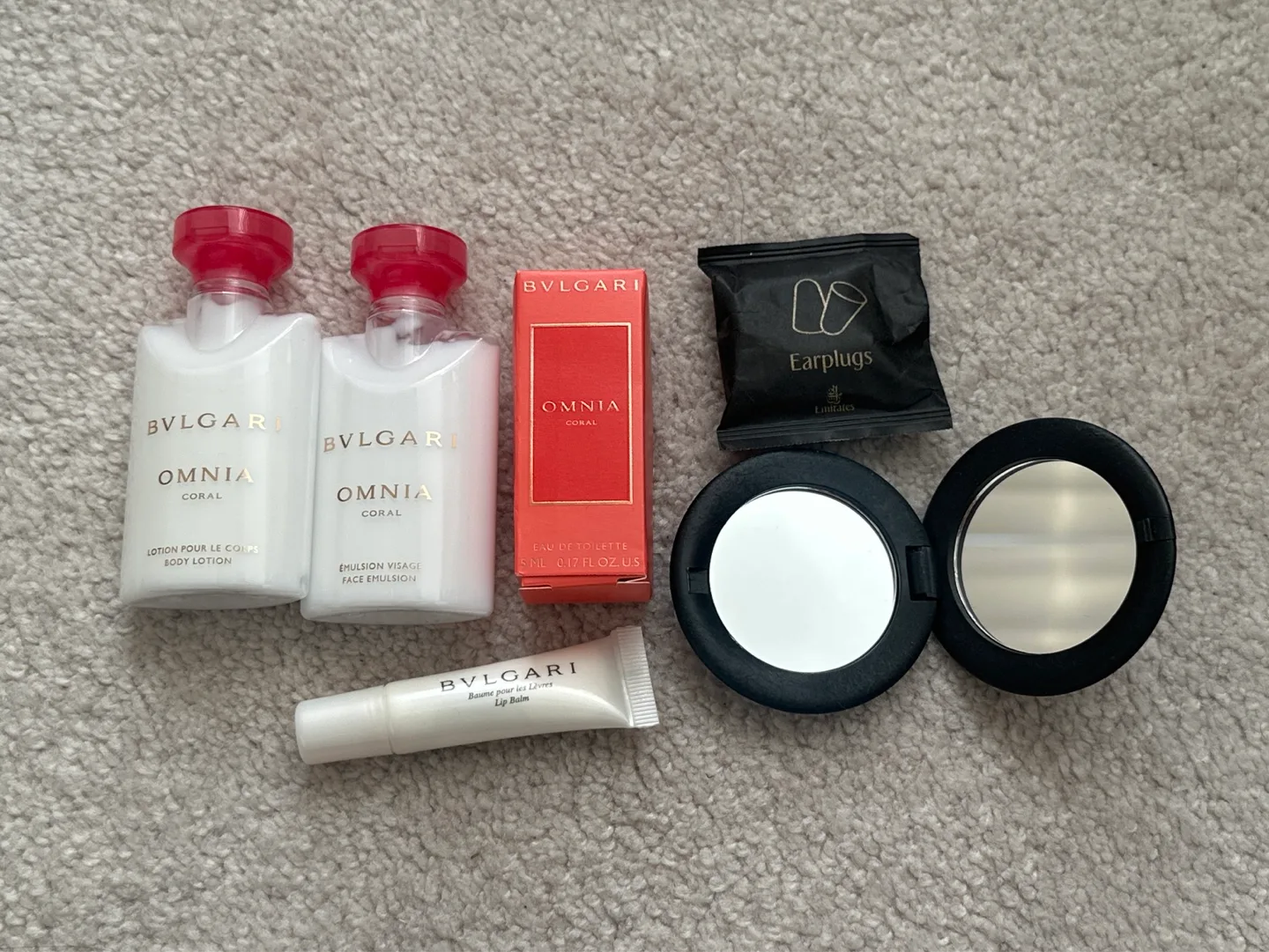 Bulgari Omnia Coral Travel Set thumbnail