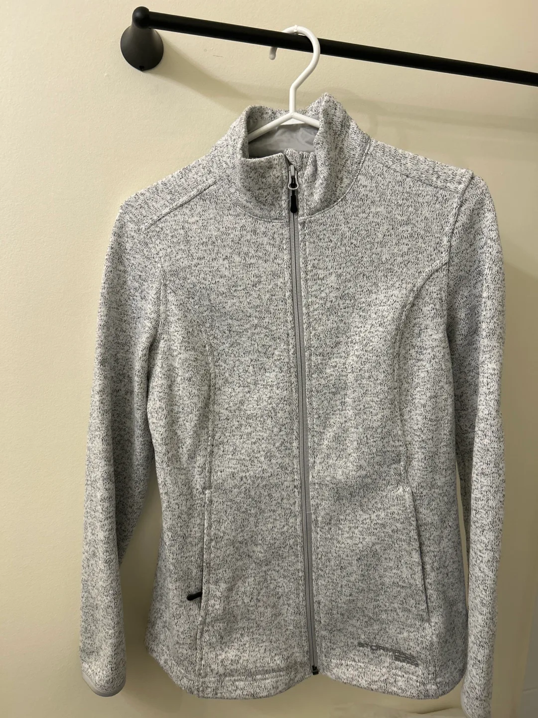 Storm Creek Grey Fleece Jacket - Women's Size Small thumbnail