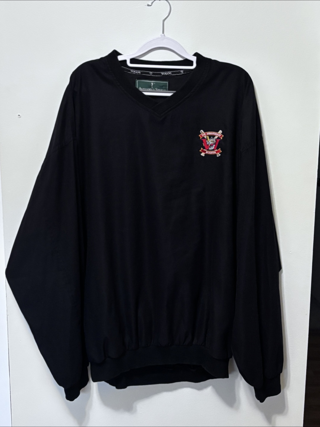 Vintage Winnipeg Goldeyes Alexander Street Tosani Pullover  (XL)