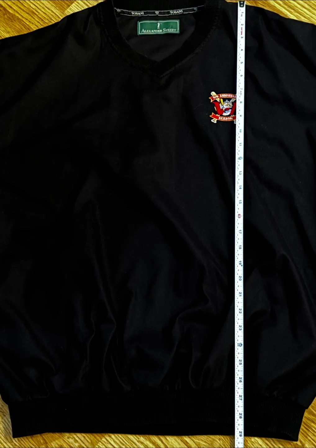 Vintage Winnipeg Goldeyes Alexander Street Tosani Pullover  (XL) image indicator(8)