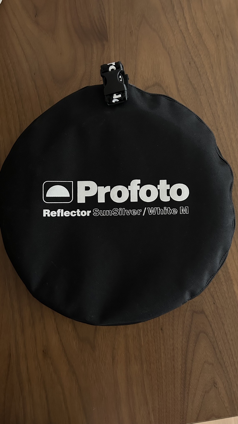 2 in 1 Reflector for photographers