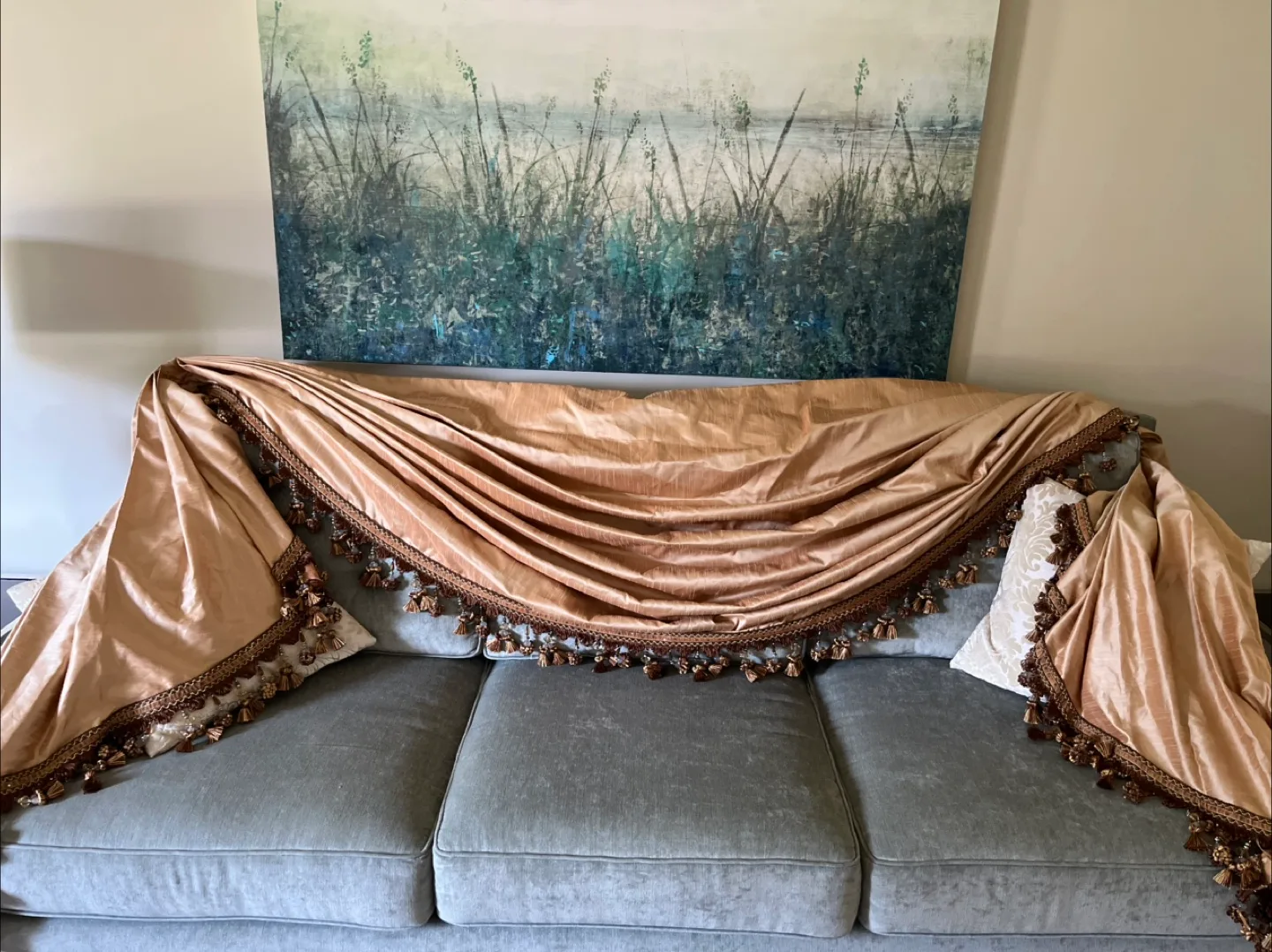 Decorative Valance with Tassels image indicator(2)