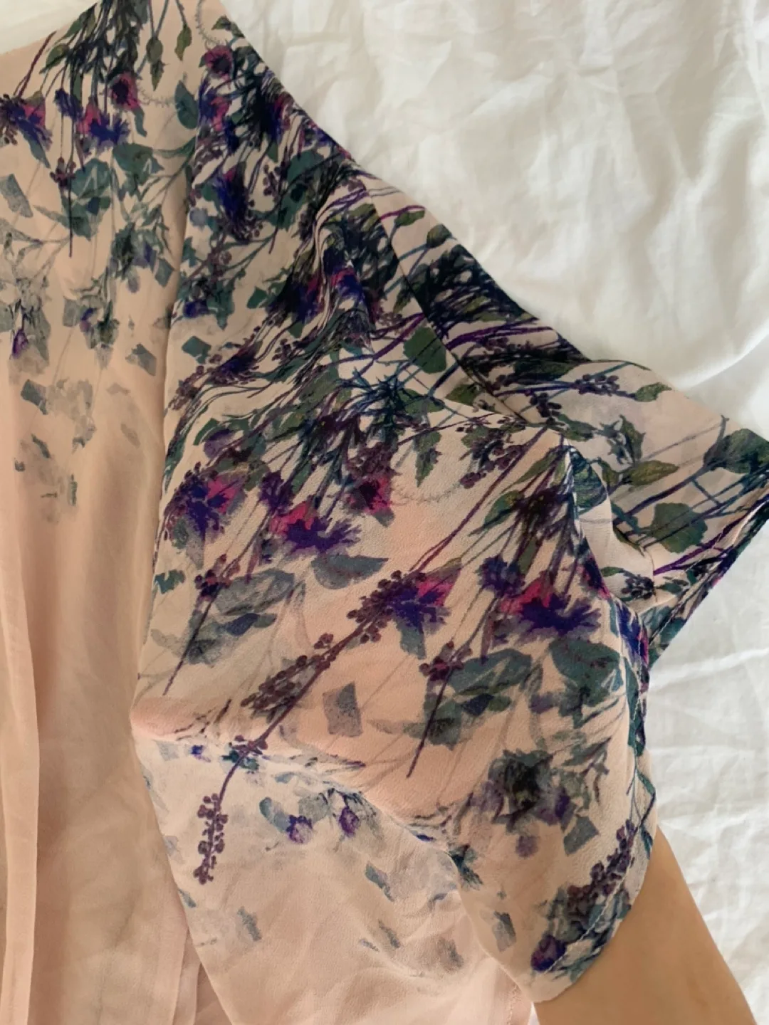 Floral Print Blouse image indicator(2)