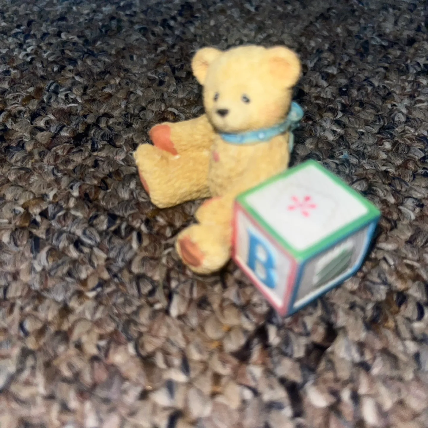 Enesco Priscilla Hillman Teddy Bear Figurine image indicator(2)
