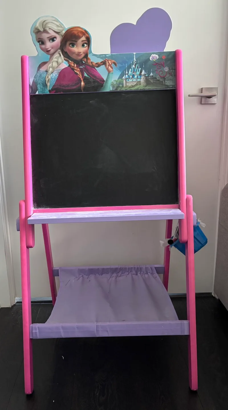 Frozen black board & bulletin board thumbnail