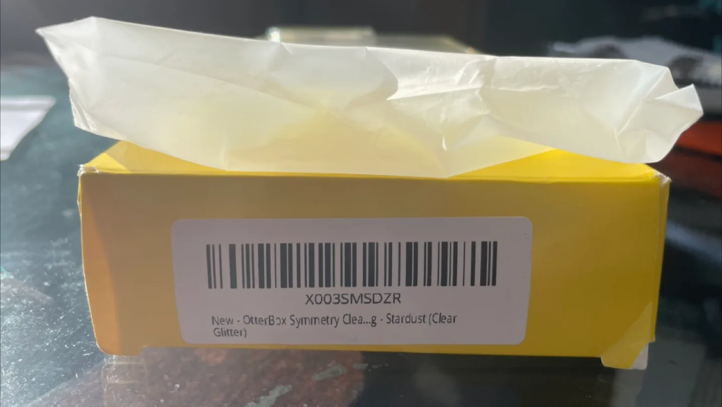 OtterBox Symmetry Case – iPhone 14 Pro Max – Stardust (Clear/Gol image indicator(3)