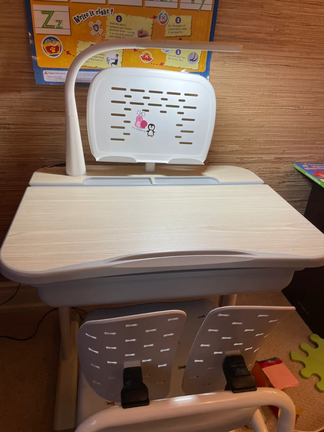 Kids Adjustable Desk and Chair Set thumbnail