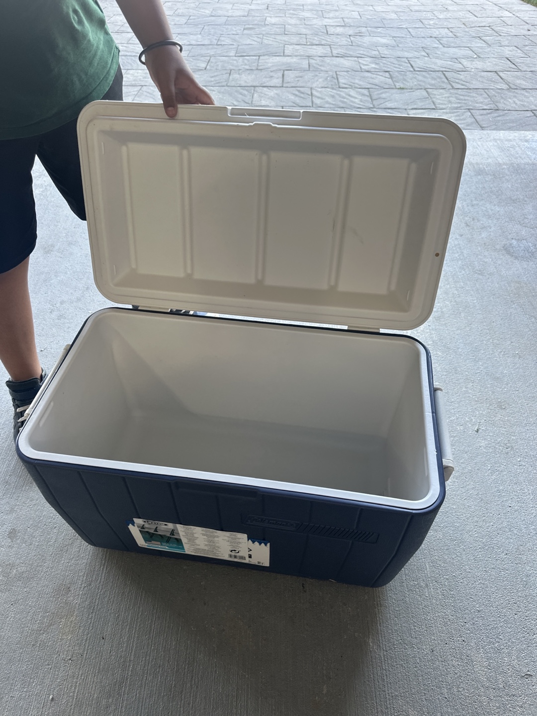 Coleman Cooler - Great for Camping!