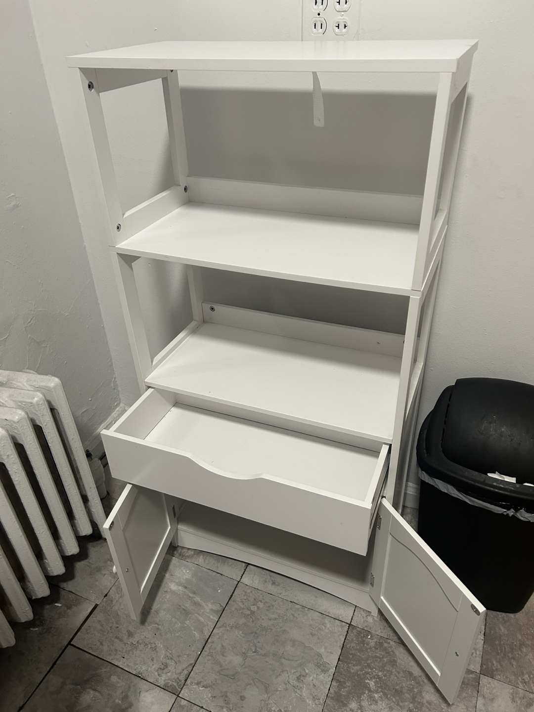 Bakers Rack / Hutch/ Shelves