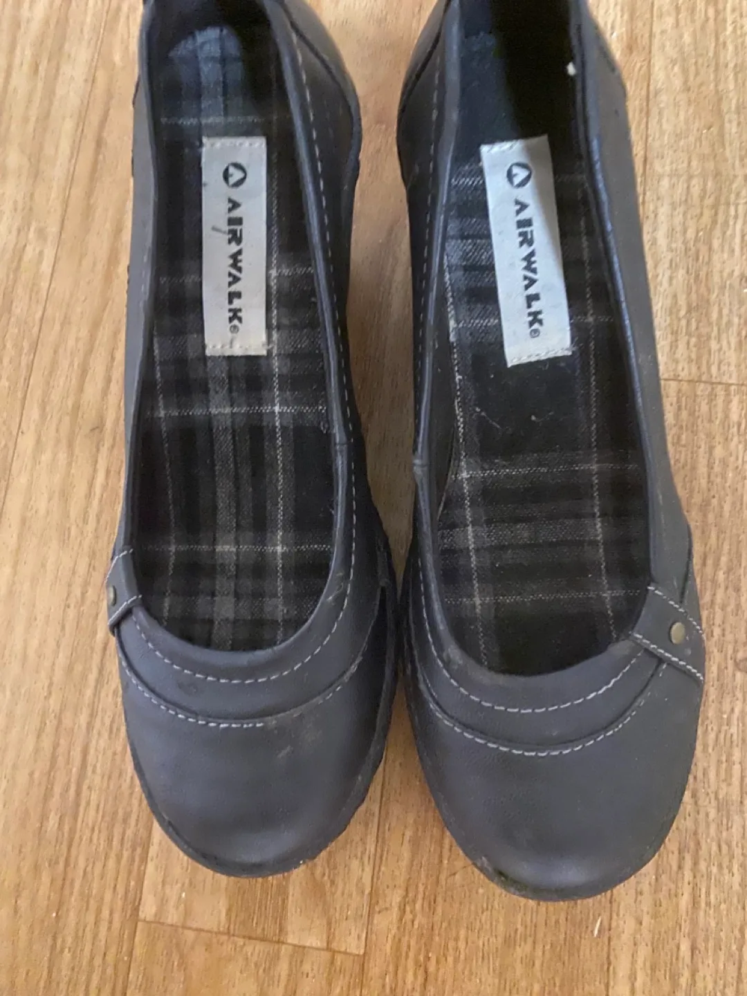 Airwalk Black Wedge Shoes size 8 thumbnail