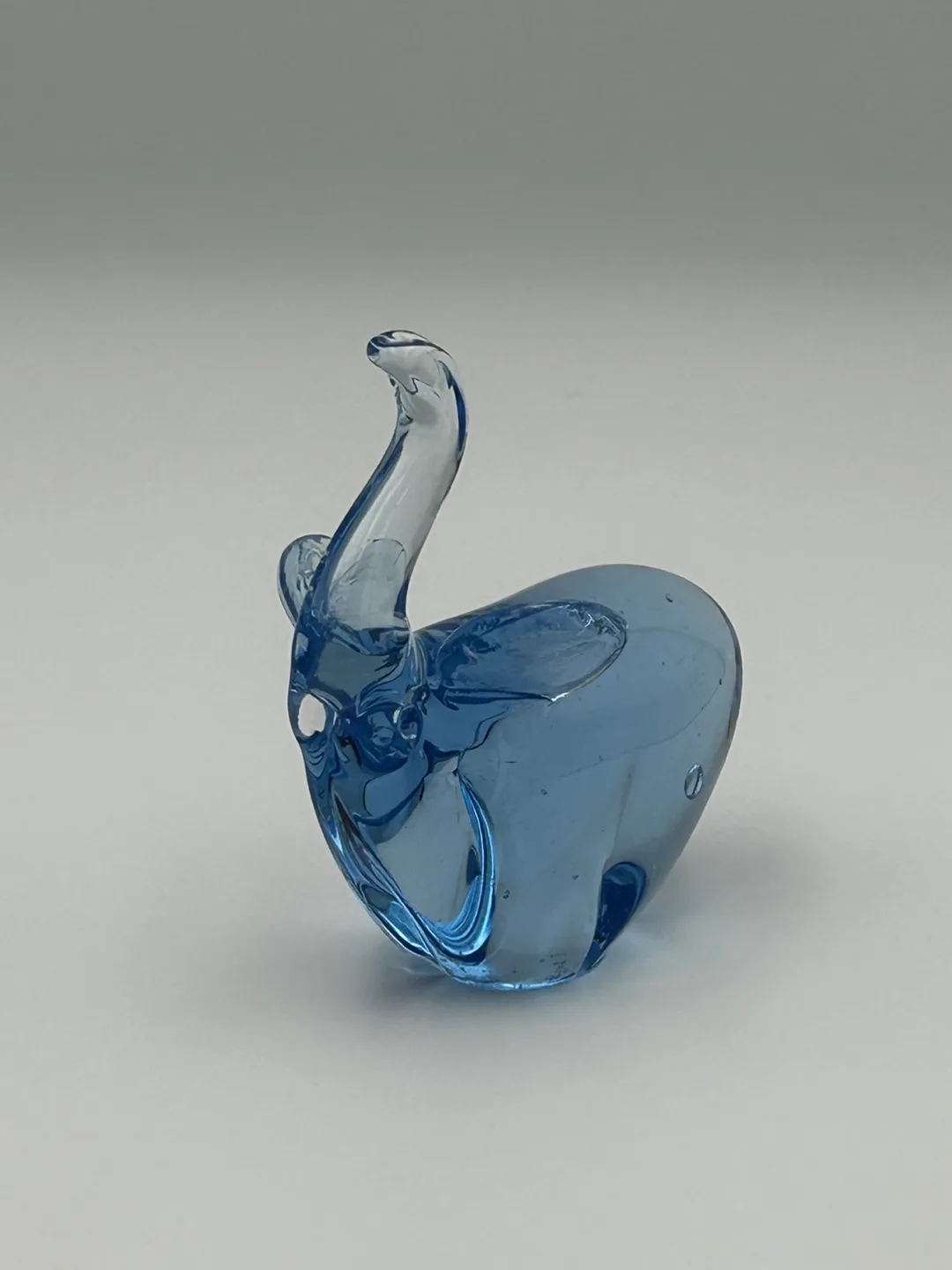 Blue Glass Elephant Figurine Paperweight thumbnail