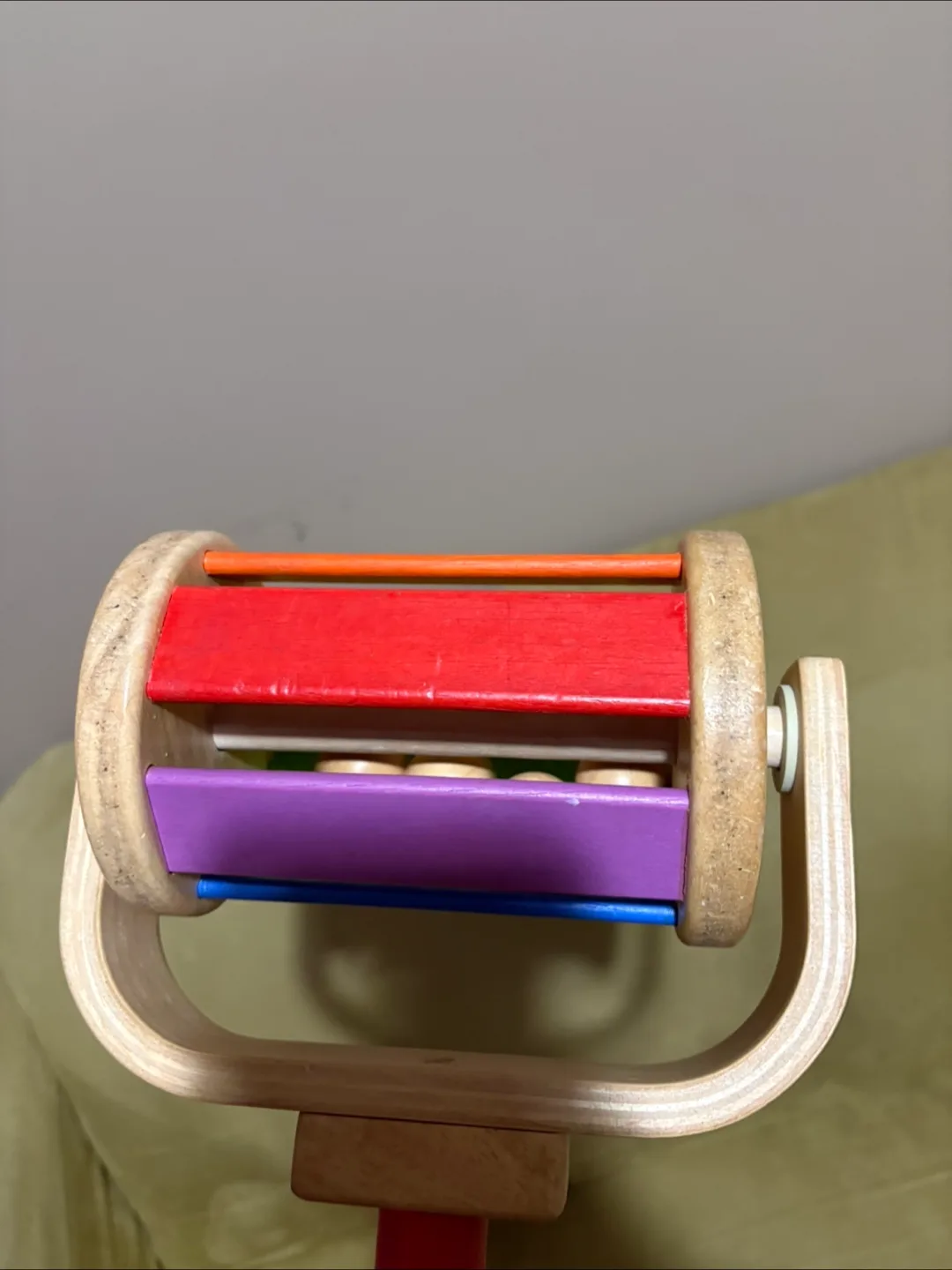 Wooden Push Roller Toy image indicator(3)