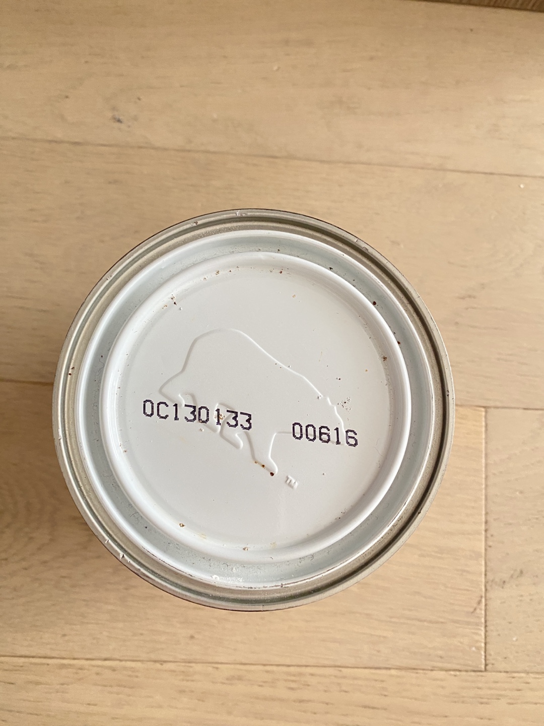 BEHR PREMIUM PLUS Paint & Primer-Ultra Pure White 2050, 946mL - photo 4