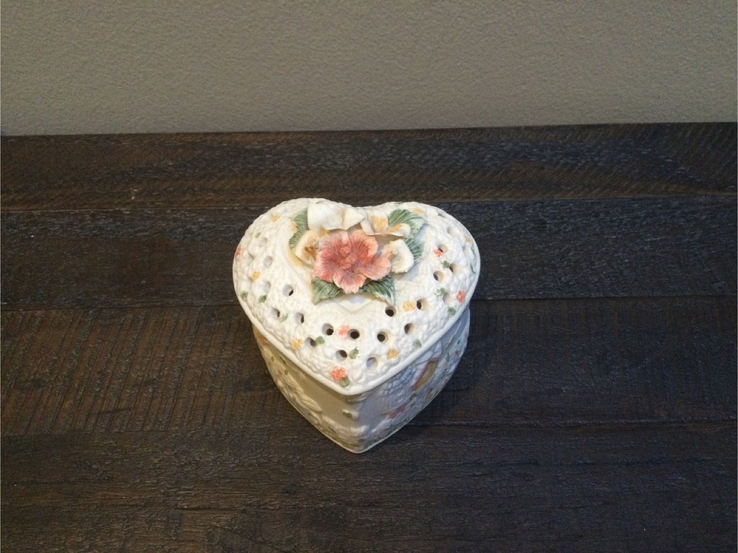 Ceramic Heart-Shaped Trinket Box with Lid - photo 2