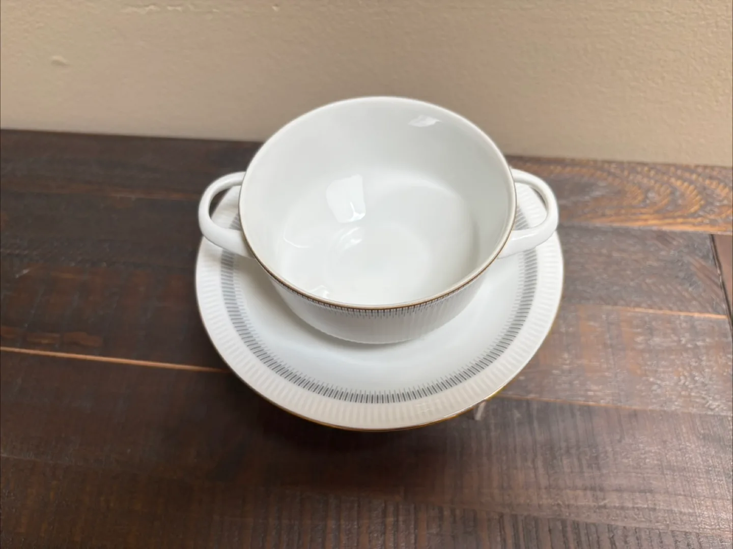 Soup bowl with base plate new image indicator(4)