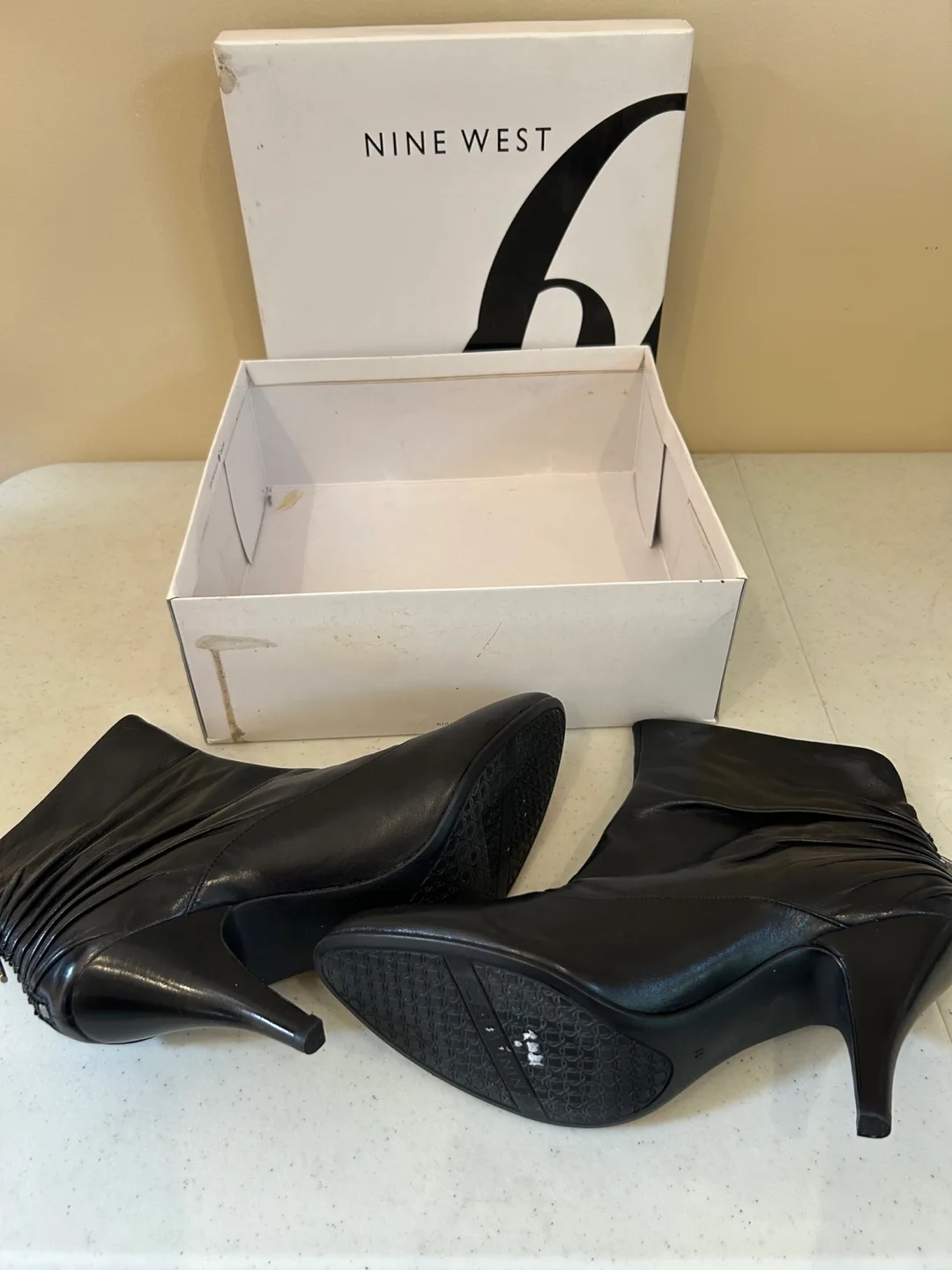 Nine West Black Leather Ankle Booties image indicator(2)