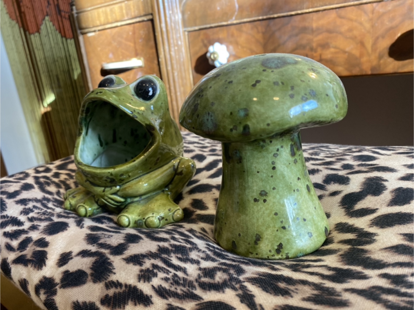 Frog & Mushroom ceramic decorations - photo 2