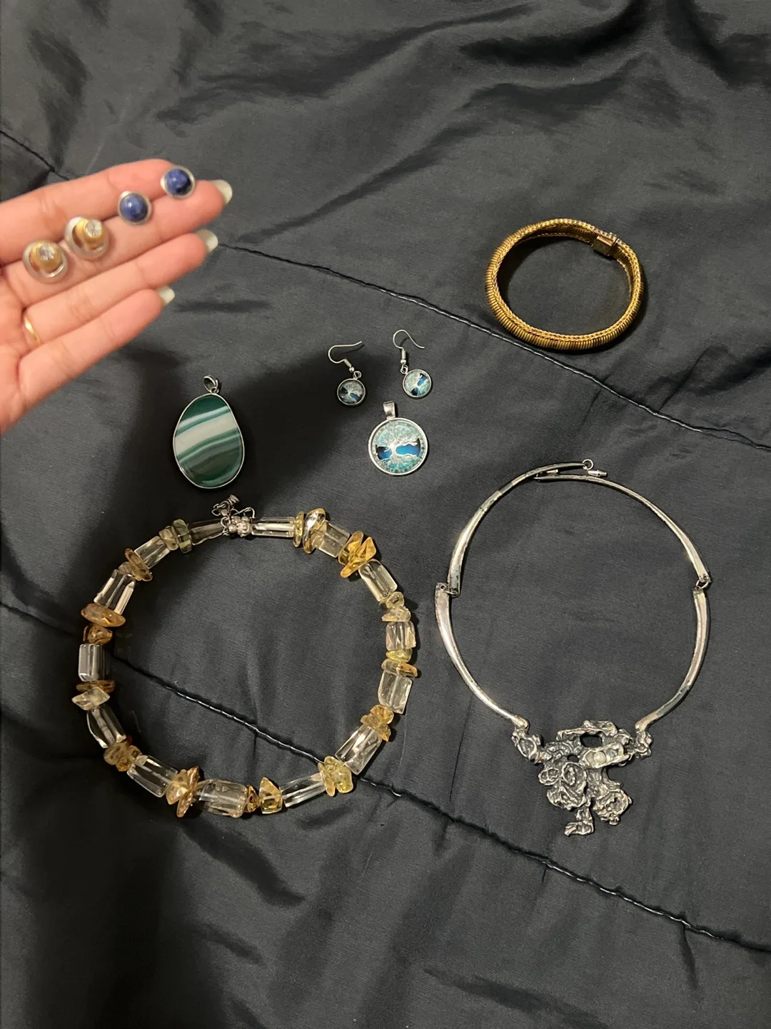 Jewellery (all $5) thumbnail
