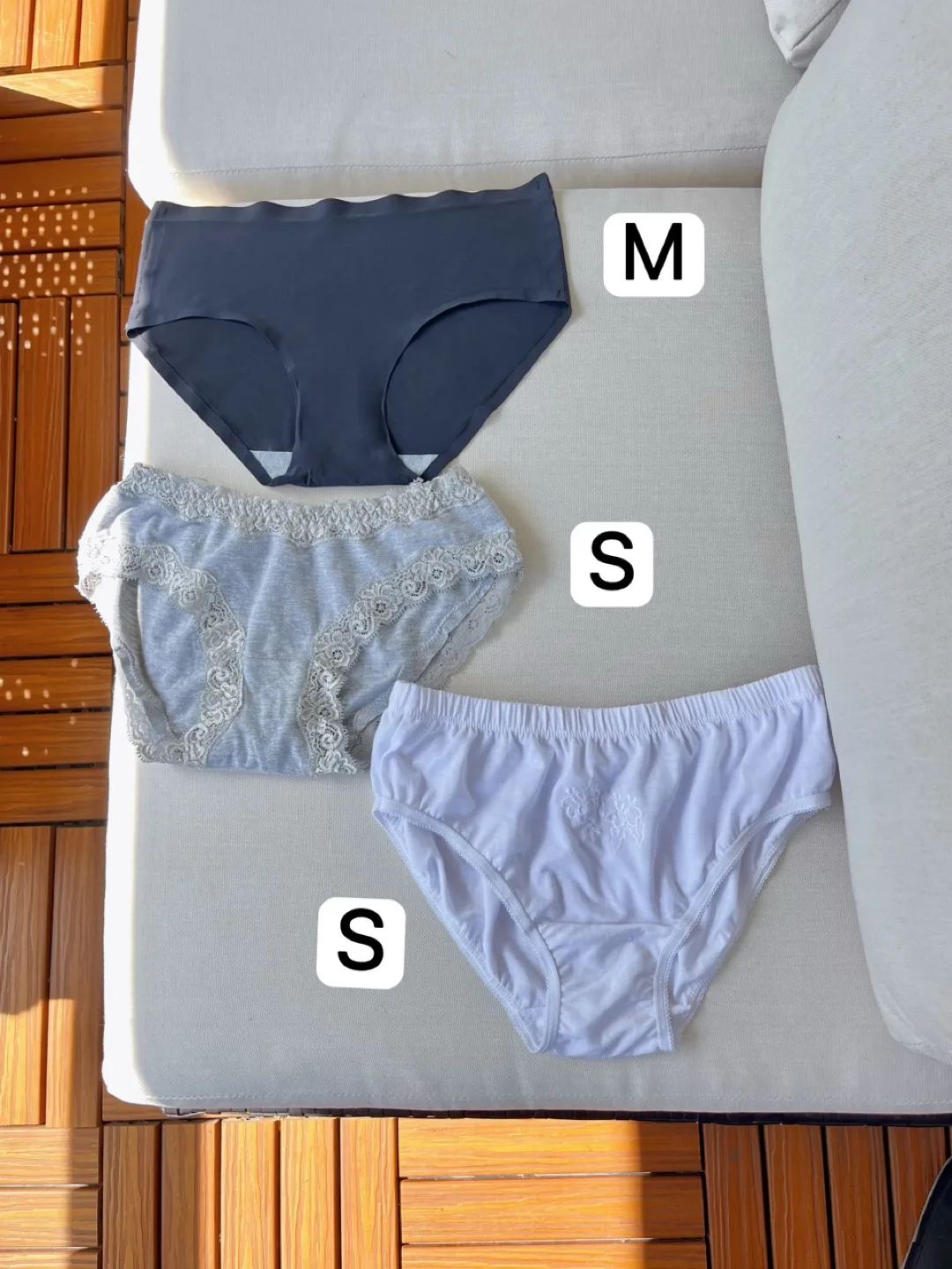 Ladies Underwear - Sizes S & M thumbnail