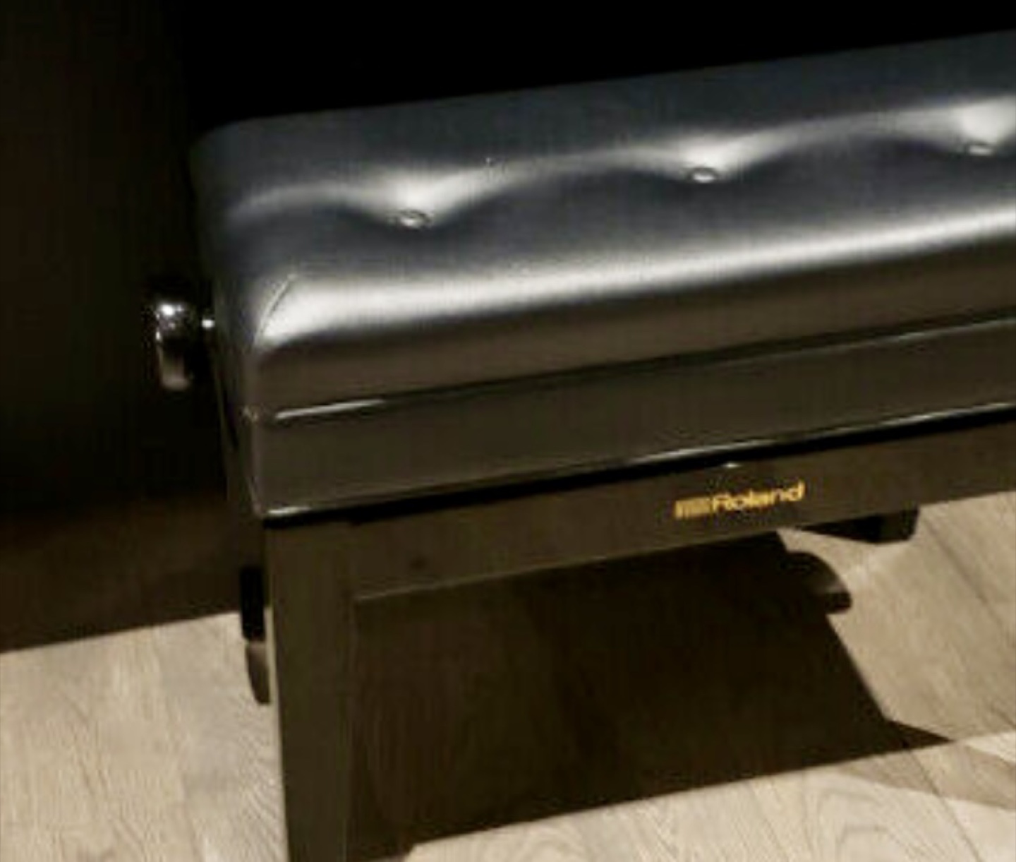 Roland HP605 - high quality digital piano - like new! - photo 3