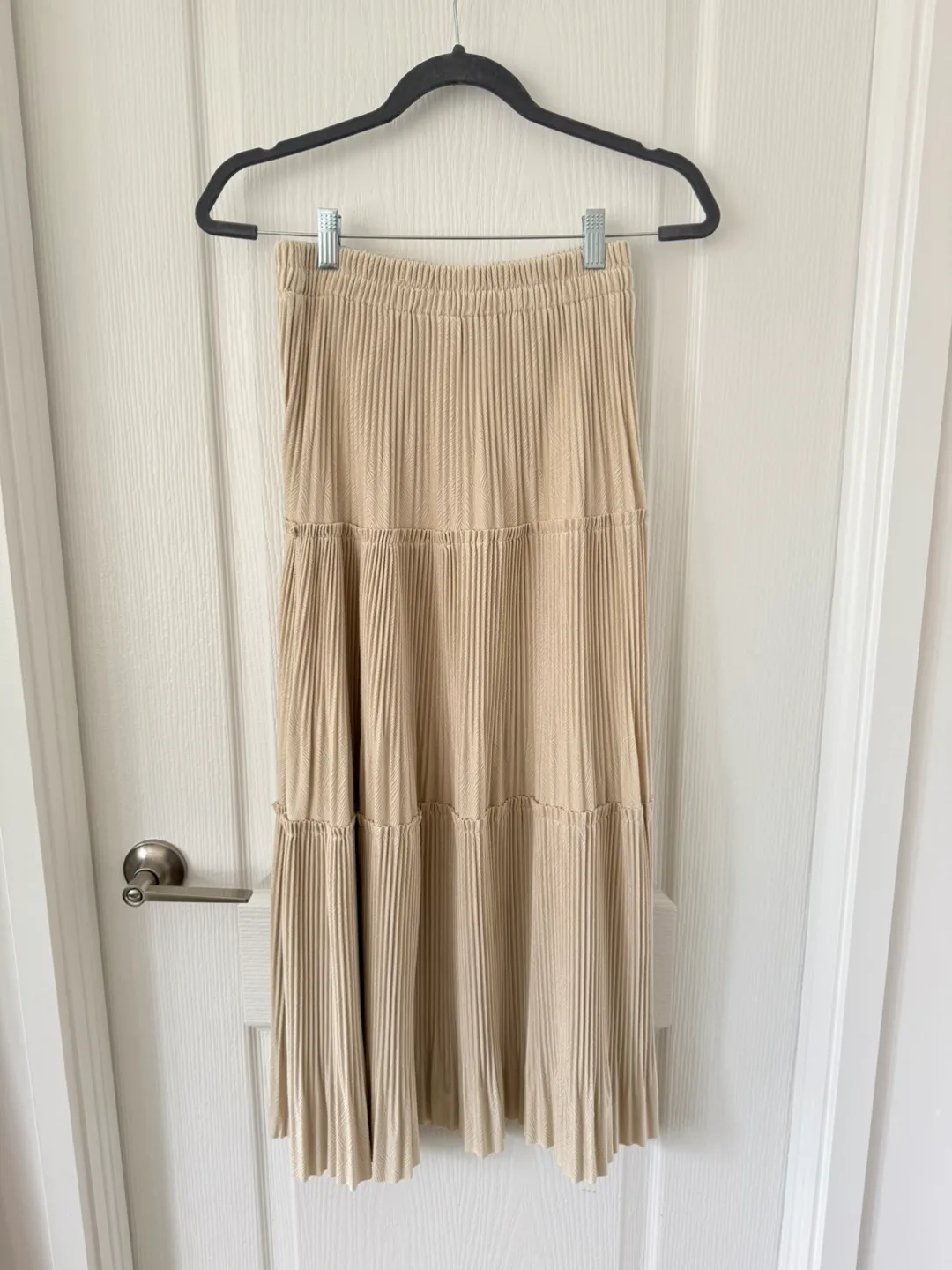 Thick Cream Skirt thumbnail