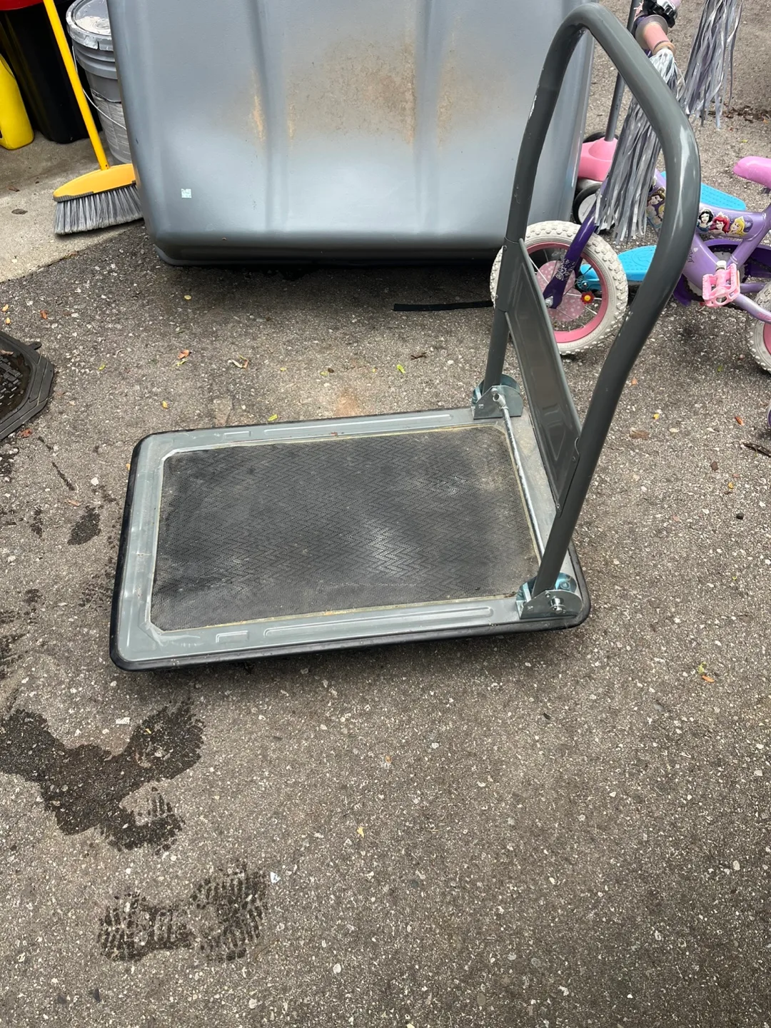 Platform Hand Truck thumbnail